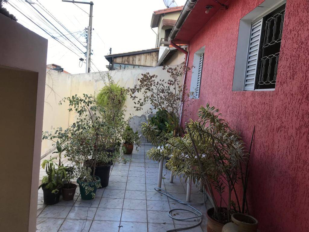#4537-R - Casa para Locação em Taboão da Serra - SP