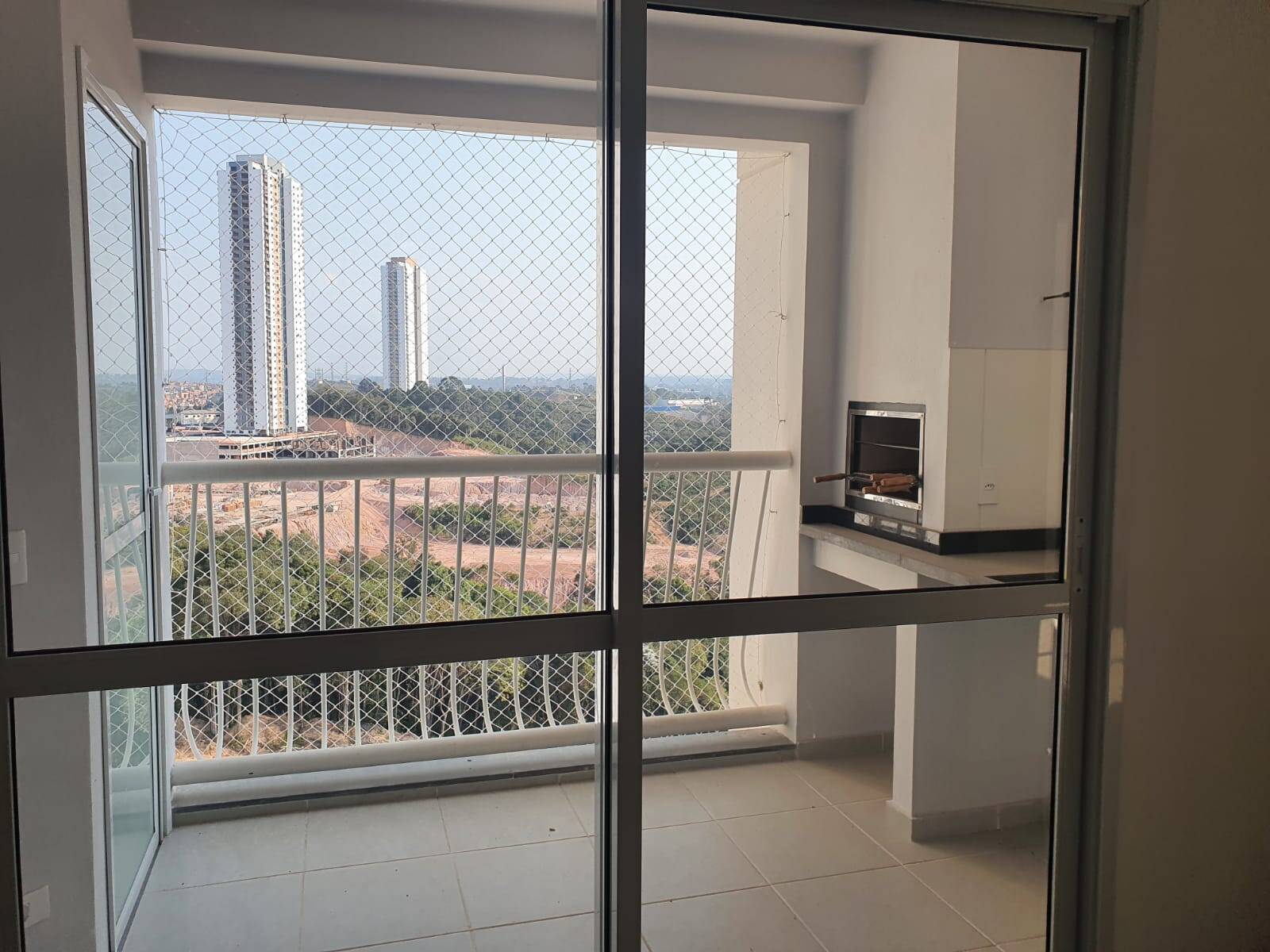 #4615 - R - Apartamento para Venda em Embu das Artes - SP
