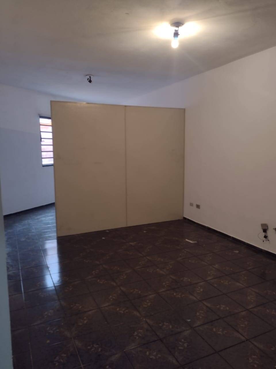 #5090-RM - Sala para Locação em Taboão da Serra - SP