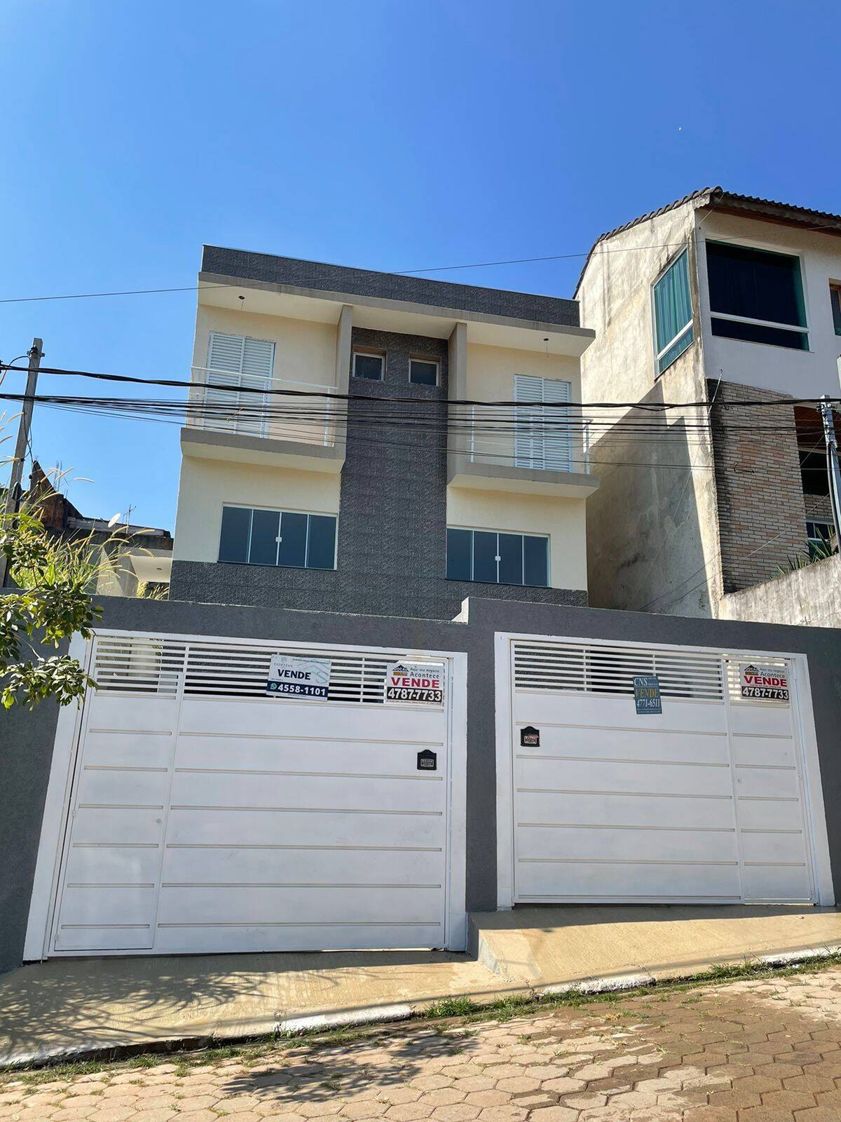 #5716-R - Casa para Venda em Taboão da Serra - SP