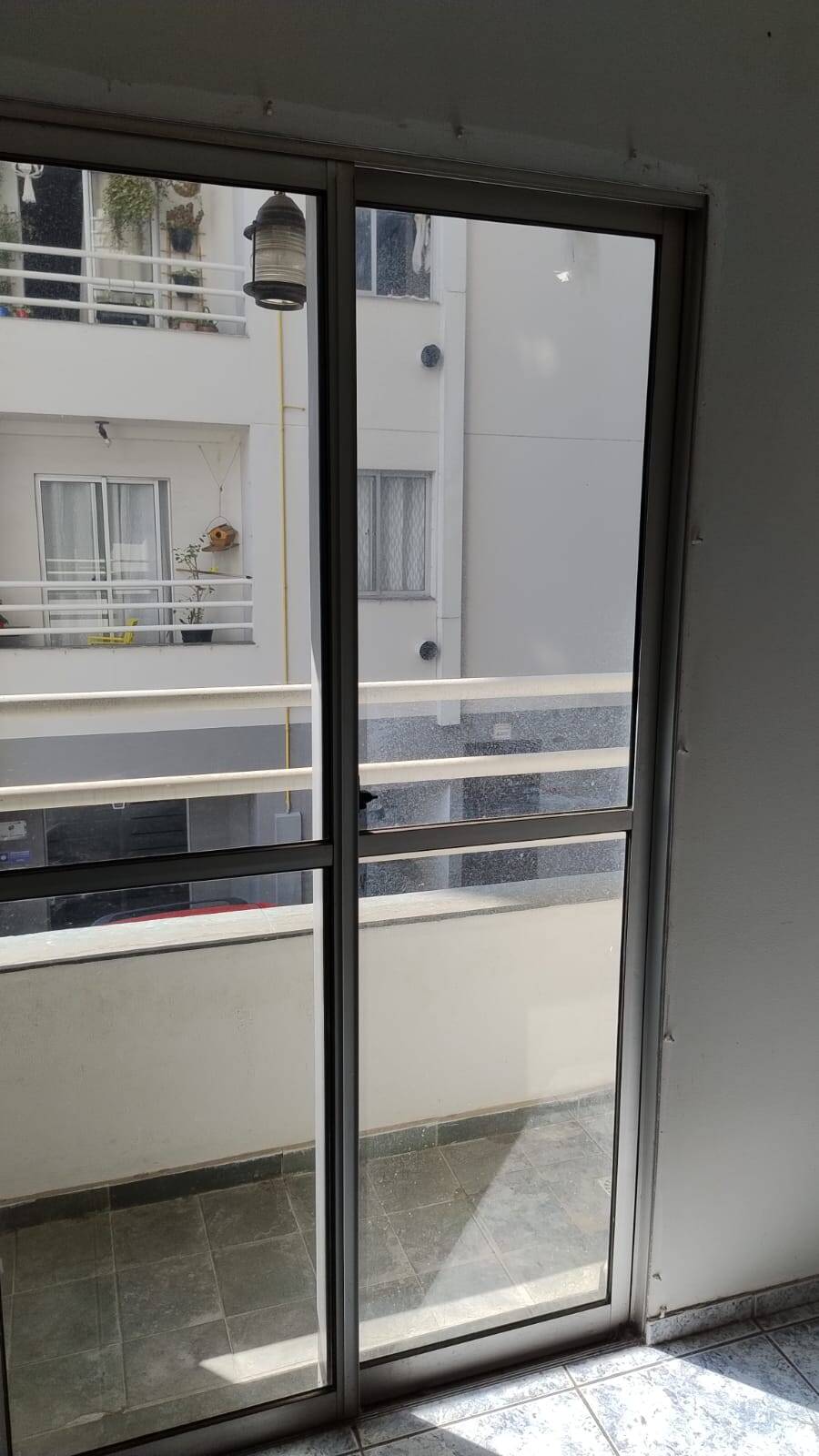 #5826-RM - Apartamento para Venda em Taboão da Serra - SP