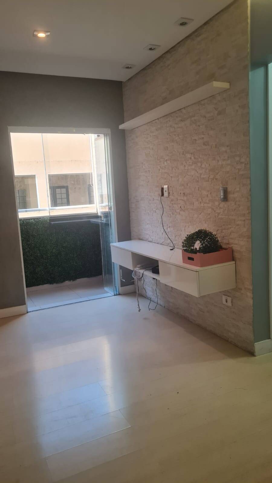 #5986-R - Apartamento para Locação em Taboão da Serra - SP