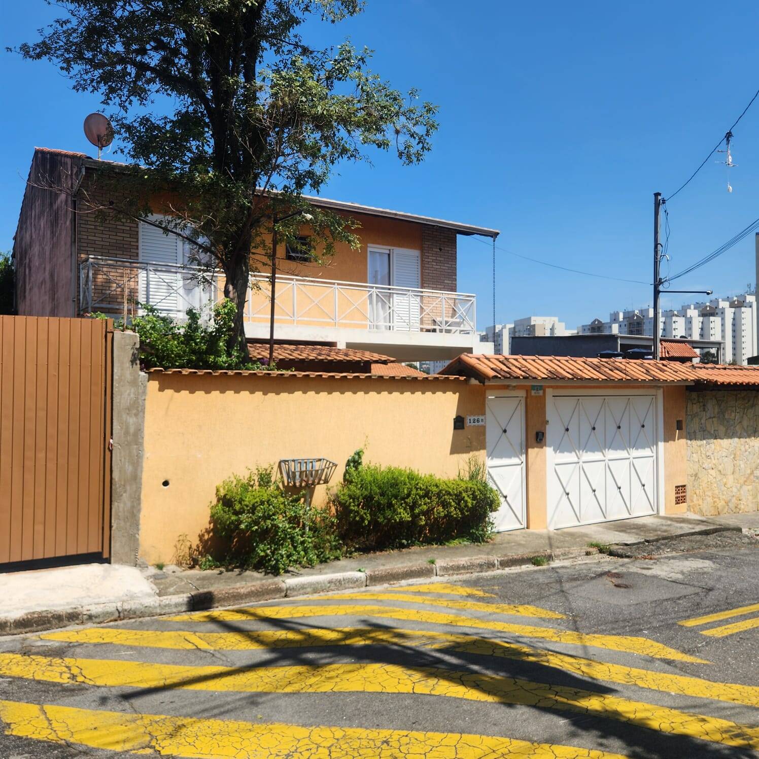 #6015-R - Casa para Venda em Taboão da Serra - SP