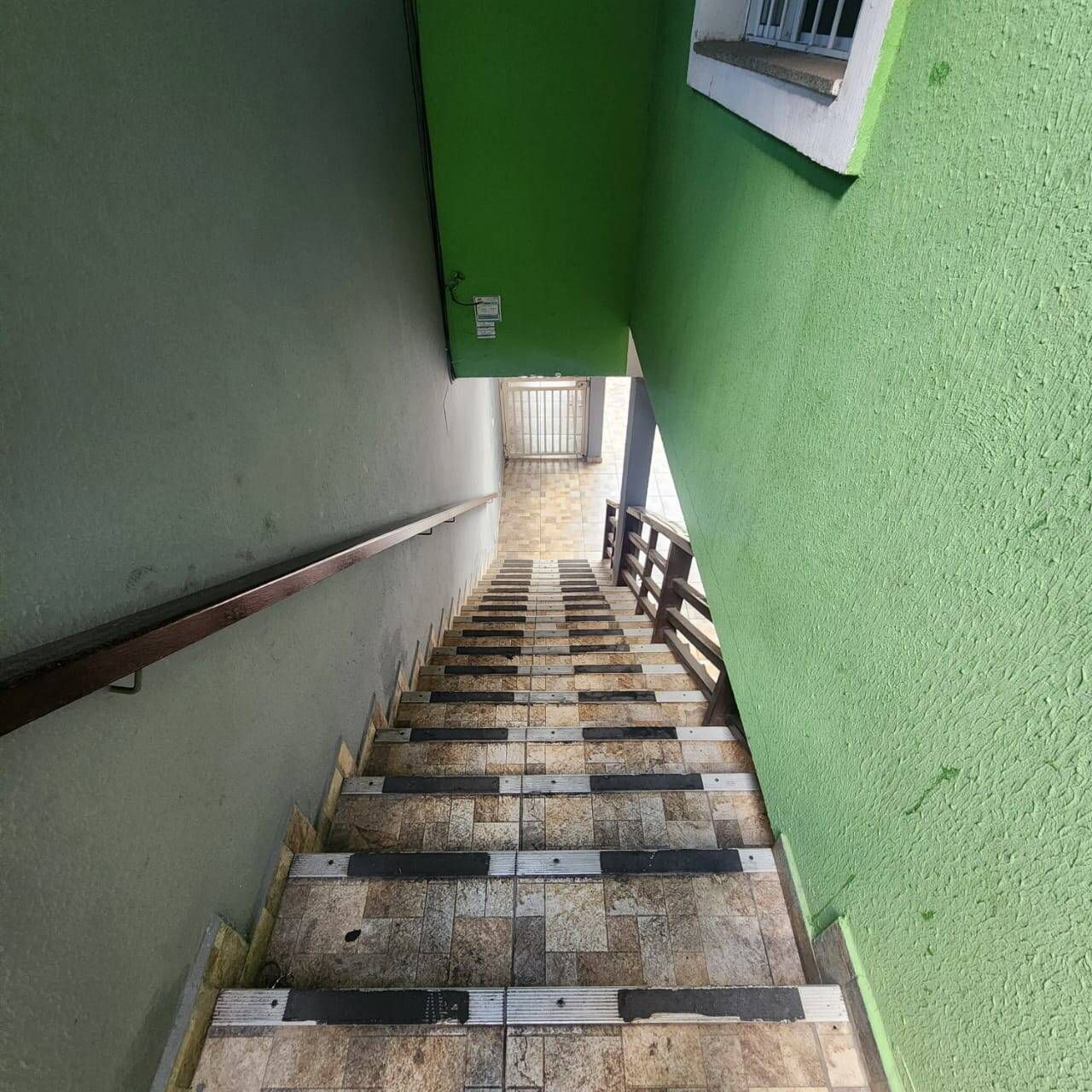 #6049-R - Casa para Locação em Taboão da Serra - SP