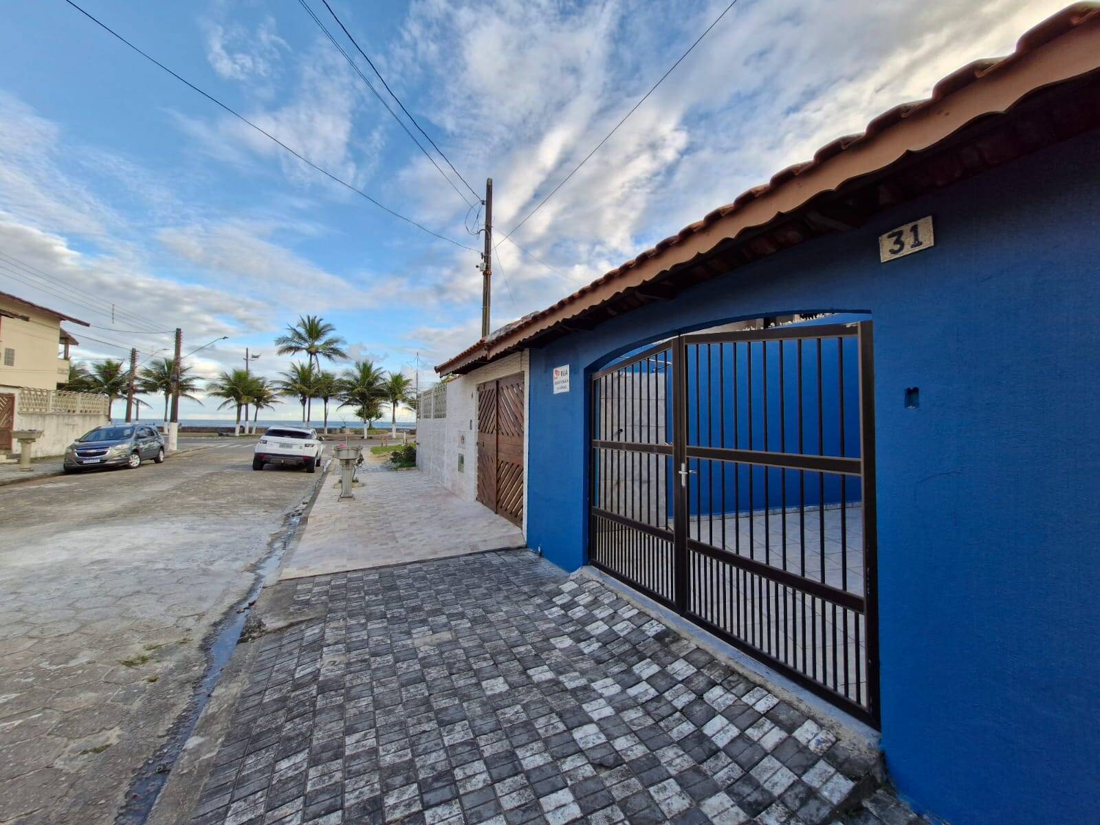 #6053-A - Casa de Praia para Venda em Mongaguá - SP