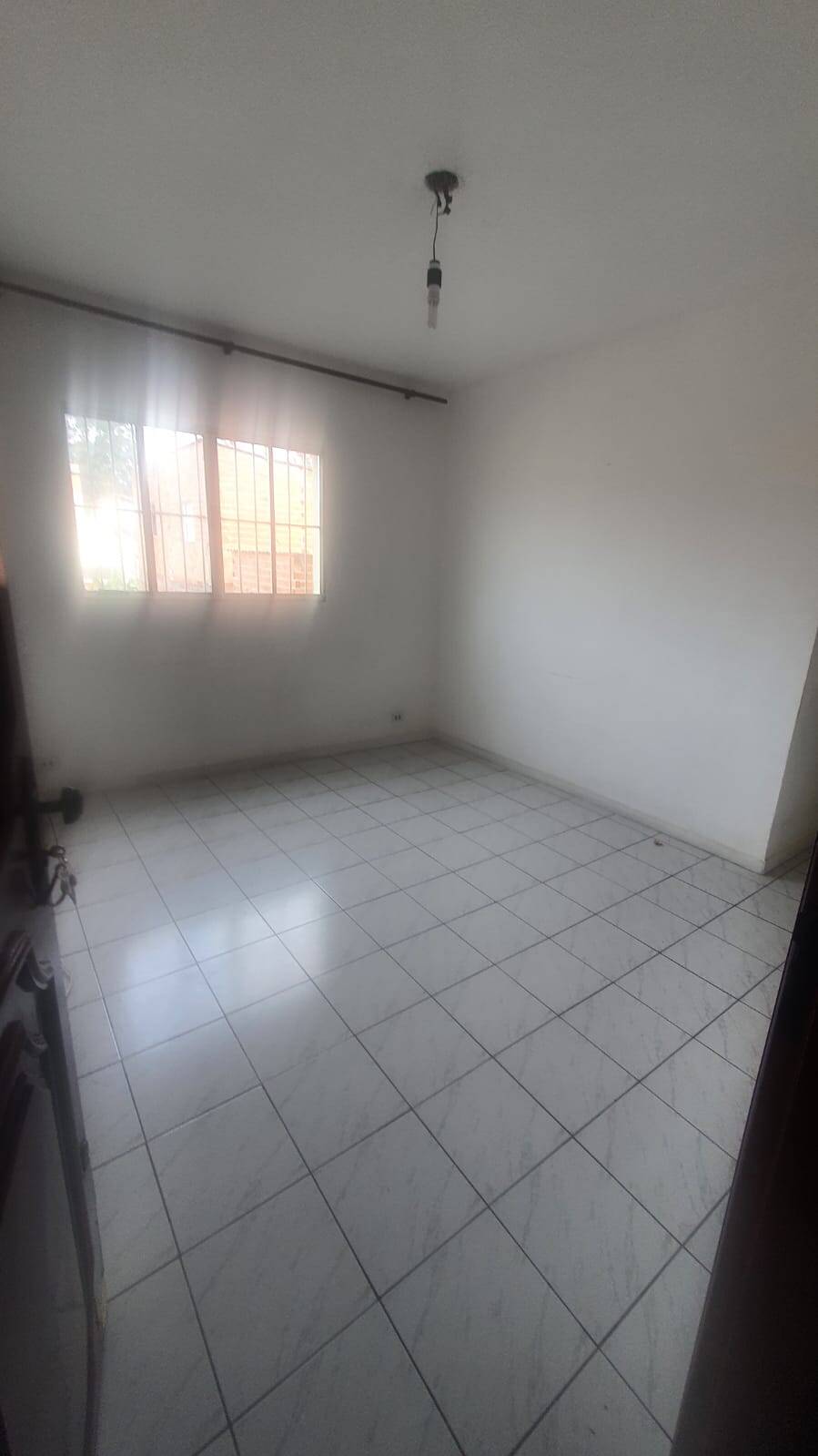 #6112-R - Apartamento para Venda em Taboão da Serra - SP