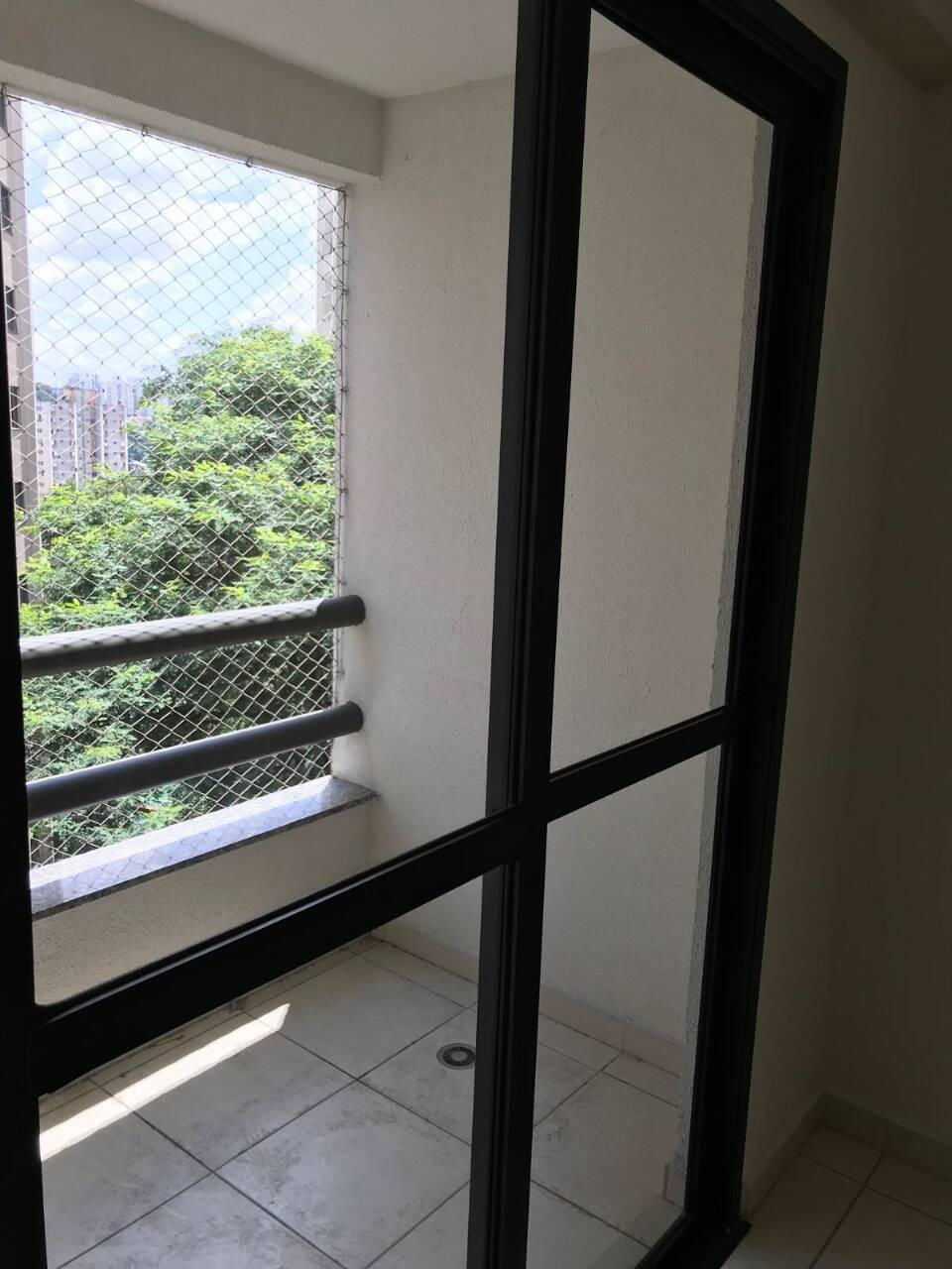 #6208-R - Apartamento para Venda em Taboão da Serra - SP