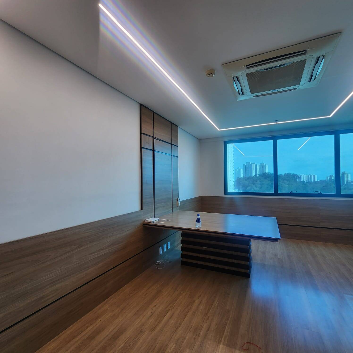 #6287-RM - Sala para Venda em Taboão da Serra - SP