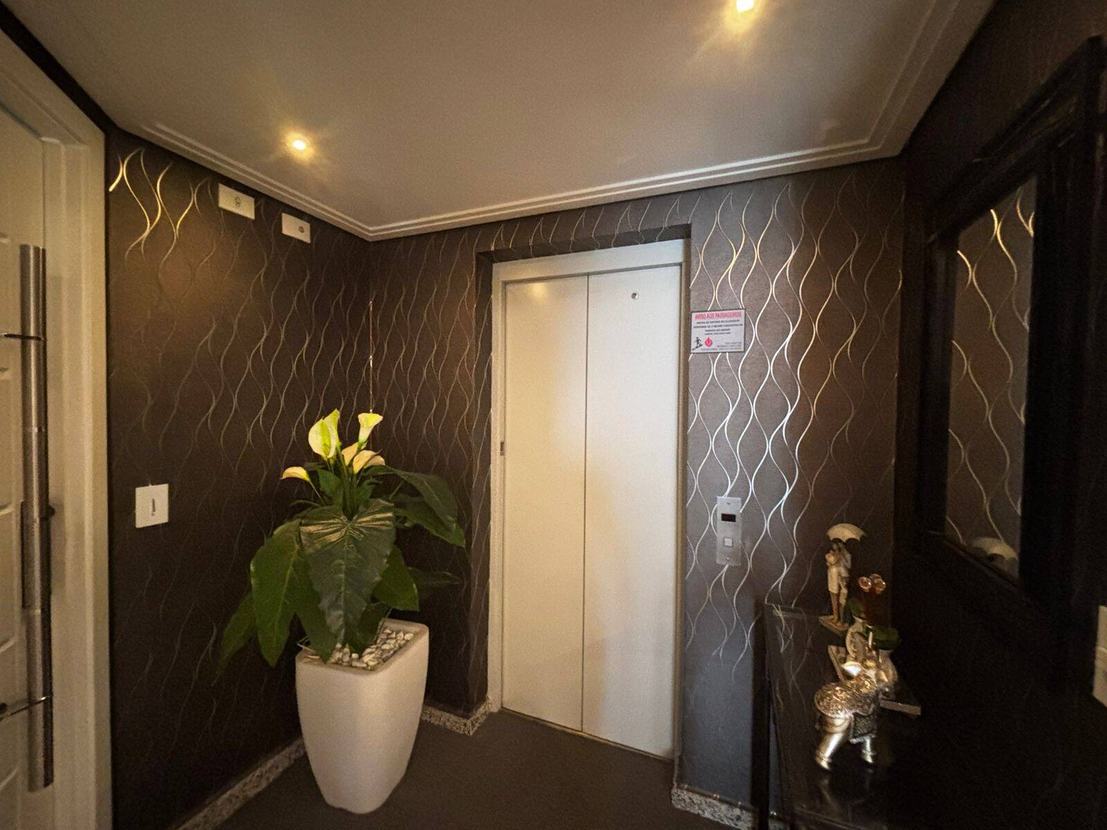 #6325-R - Cobertura para Venda em Taboão da Serra - SP