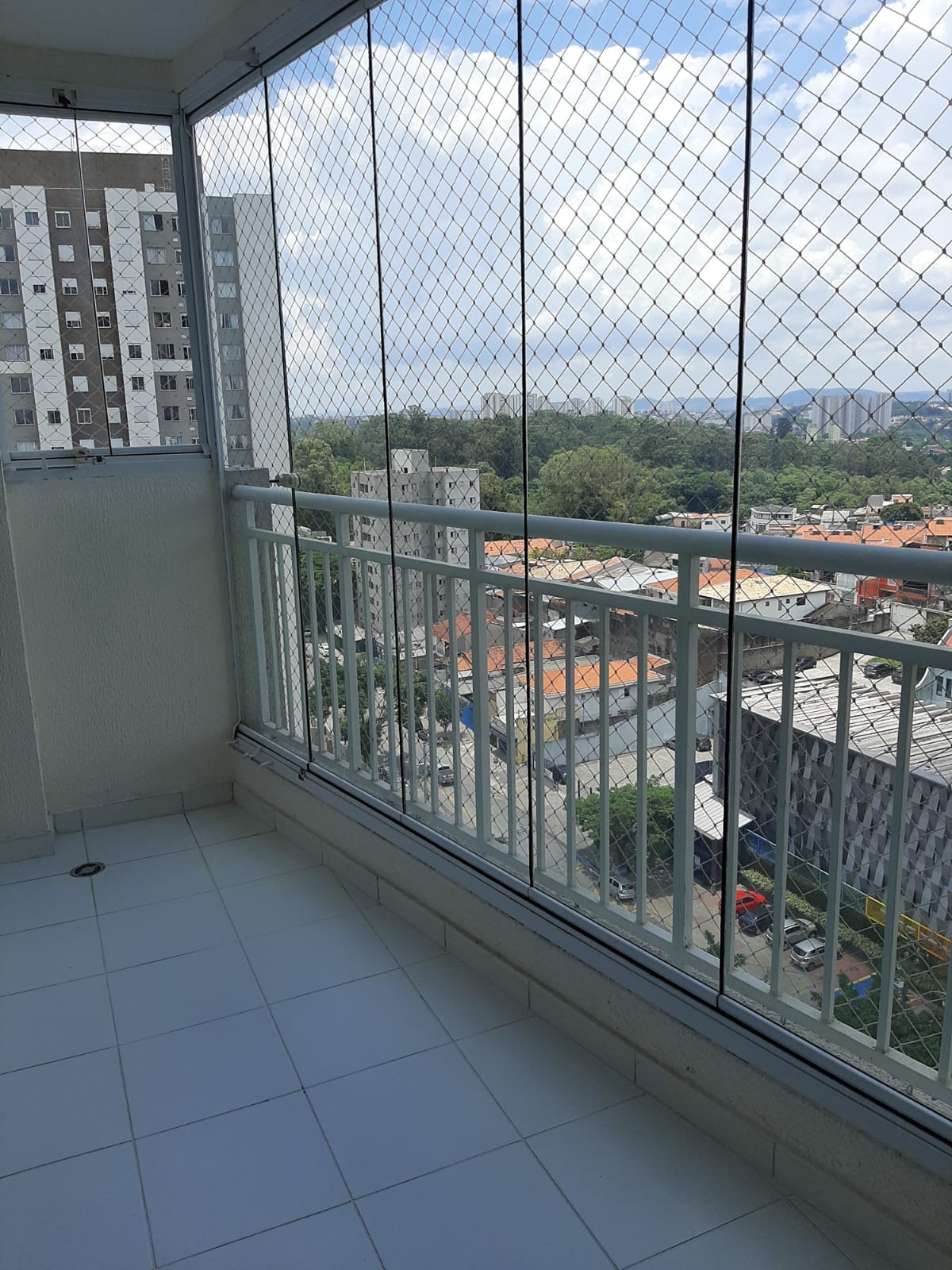#3869-R - Apartamento para Locação em Taboão da Serra - SP