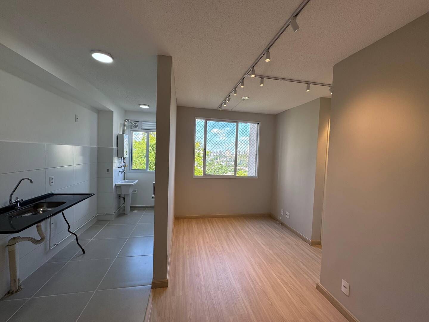 #6424-RM - Apartamento para Venda em Taboão da Serra - SP