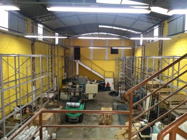 Sala para Venda em Taboão da Serra - 4