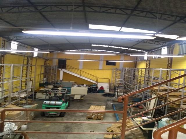 Sala para Venda em Taboão da Serra - 3