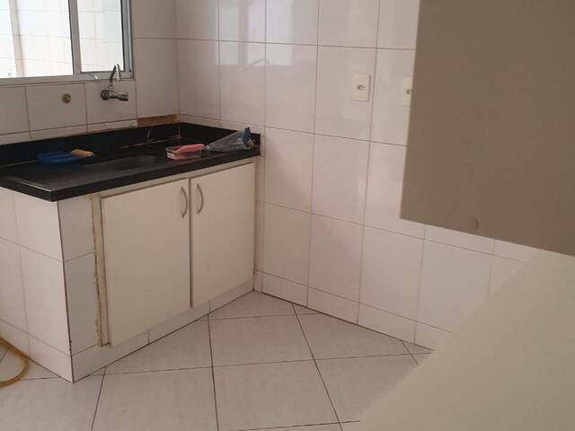 Casa para Venda em Taboão da Serra - 4