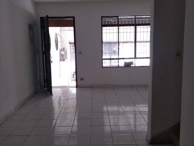 Casa para Venda em Taboão da Serra - 4