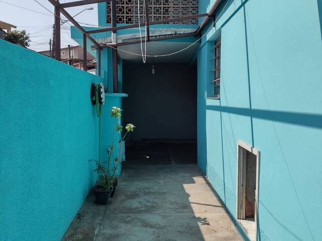 Casa para Venda em Taboão da Serra - 4