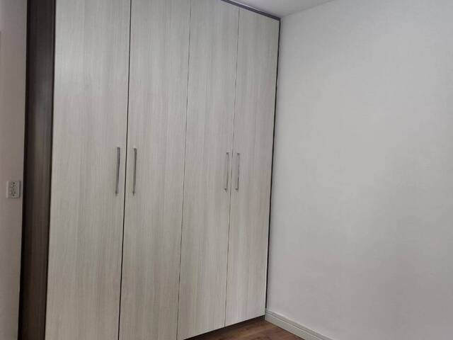 Apartamento para Venda em Taboão da Serra - 4