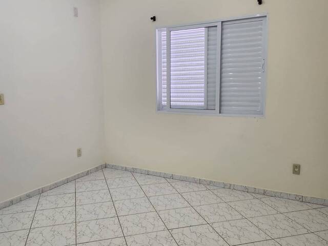Casa para Venda em Taboão da Serra - 5