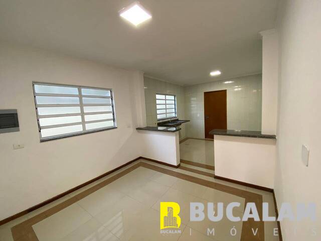 Casa para Venda em Taboão da Serra - 4