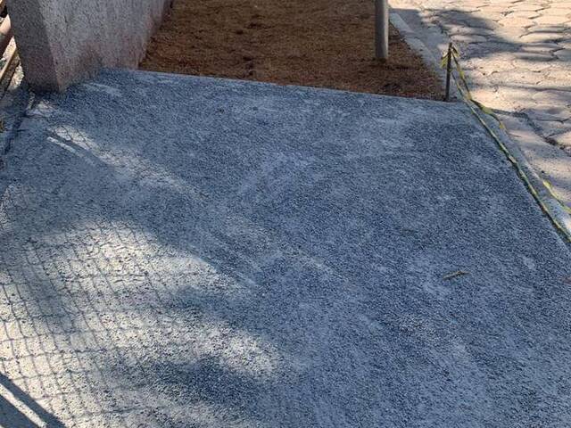 Terreno para Venda em Embu das Artes - 4