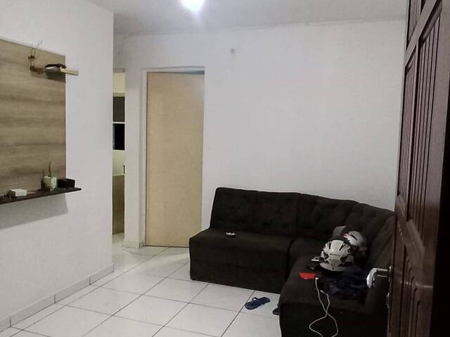 Venda em Parque Laguna - Taboão da Serra