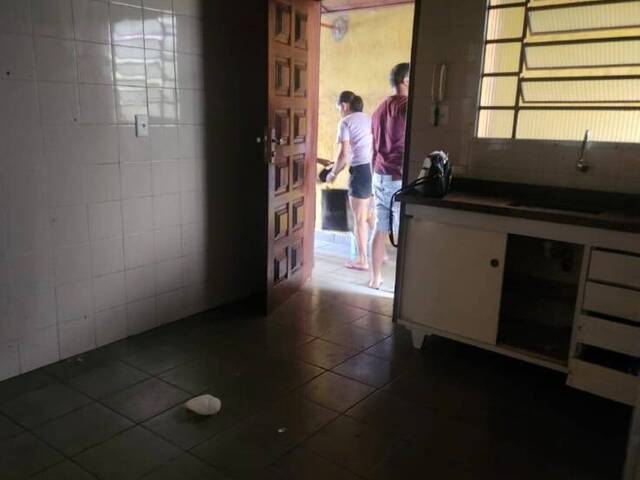 Casa para Venda em Taboão da Serra - 4