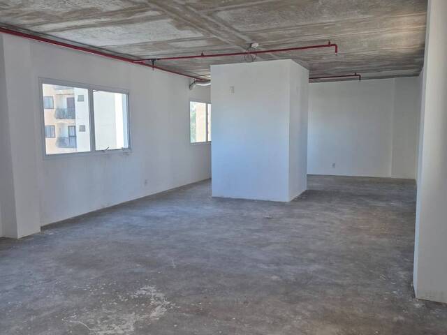 Sala para Venda em Taboão da Serra - 4