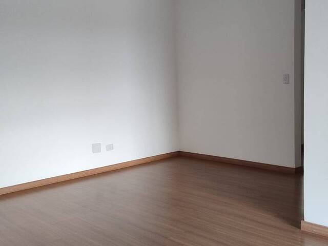 Apartamento para Venda em Taboão da Serra - 4