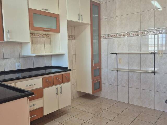 Casa para Venda em Taboão da Serra - 4