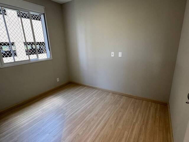 Apartamento para Venda em Taboão da Serra - 4