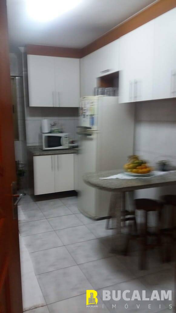 Apartamento à venda com 3 quartos, 110m² - Foto 8