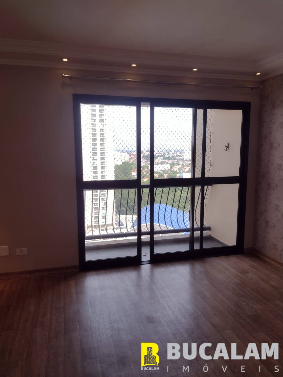 Apartamento à venda com 2 quartos, 68m² - Foto 10