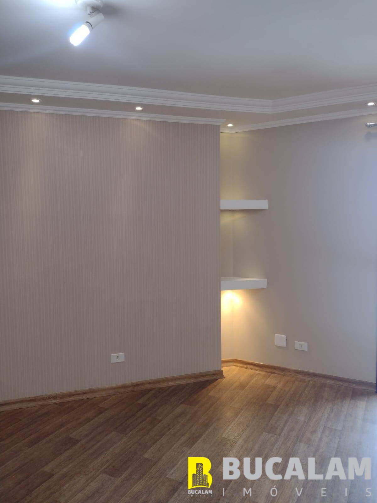 Apartamento à venda com 2 quartos, 68m² - Foto 16
