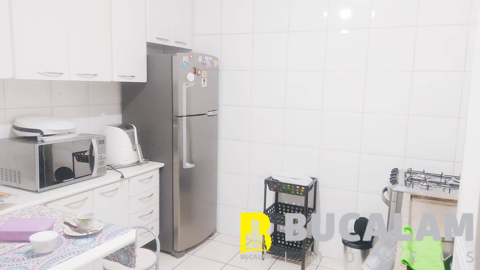 Casa à venda com 3 quartos, 110m² - Foto 2
