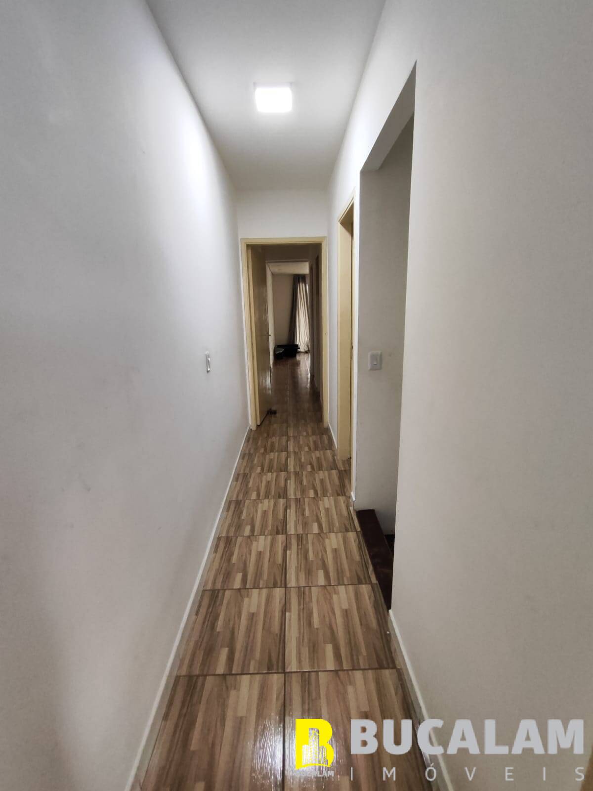 Casa à venda com 2 quartos, 89m² - Foto 12