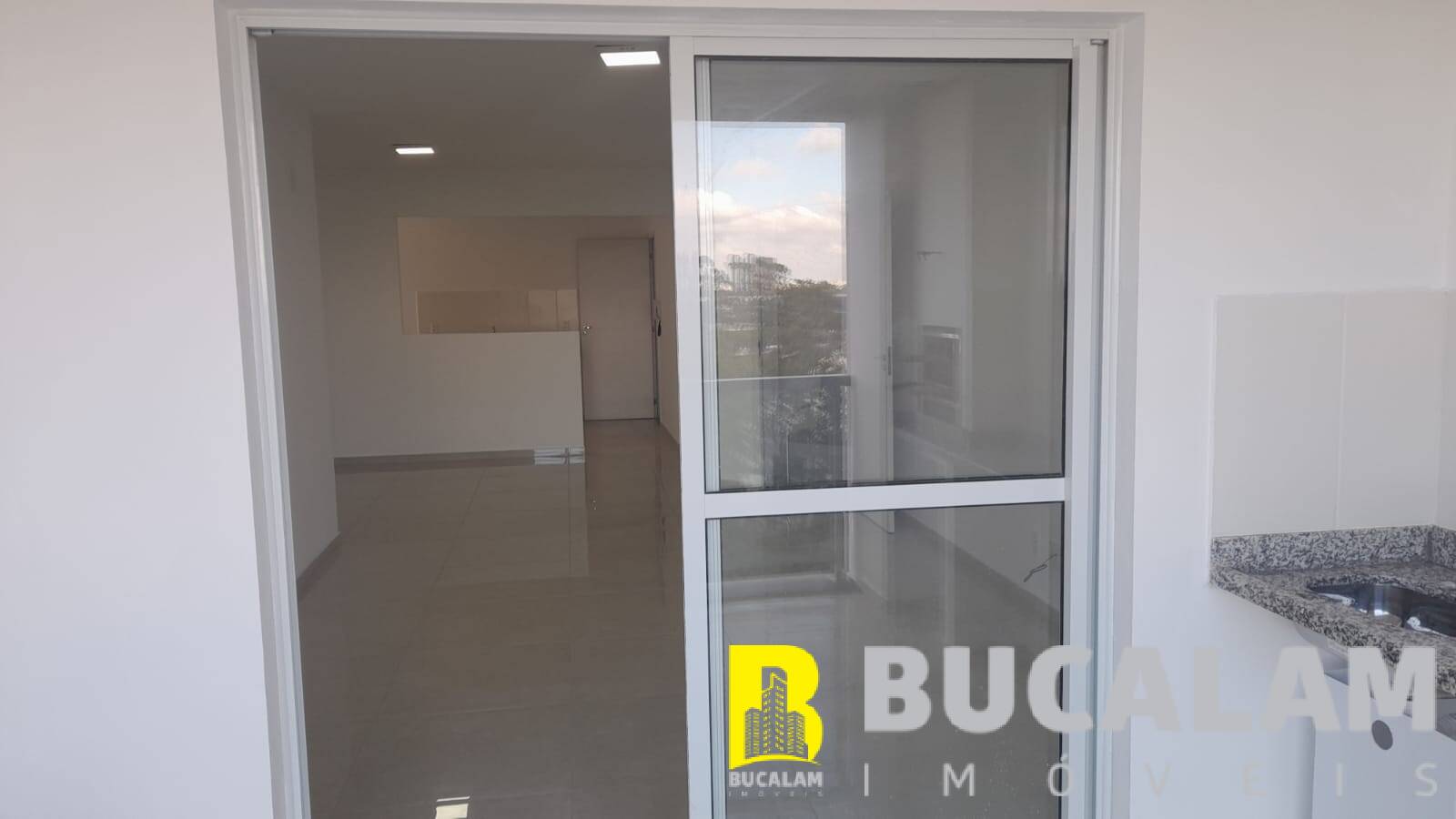 Apartamento, 3 quartos, 125 m² - Foto 2