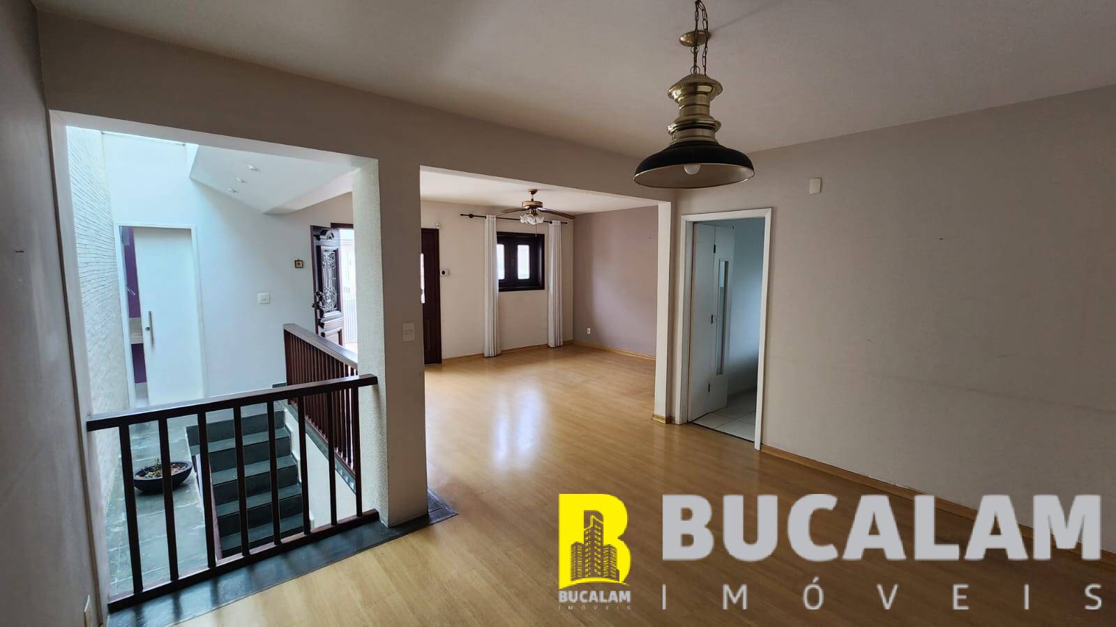Casa à venda e aluguel com 5 quartos, 400m² - Foto 6