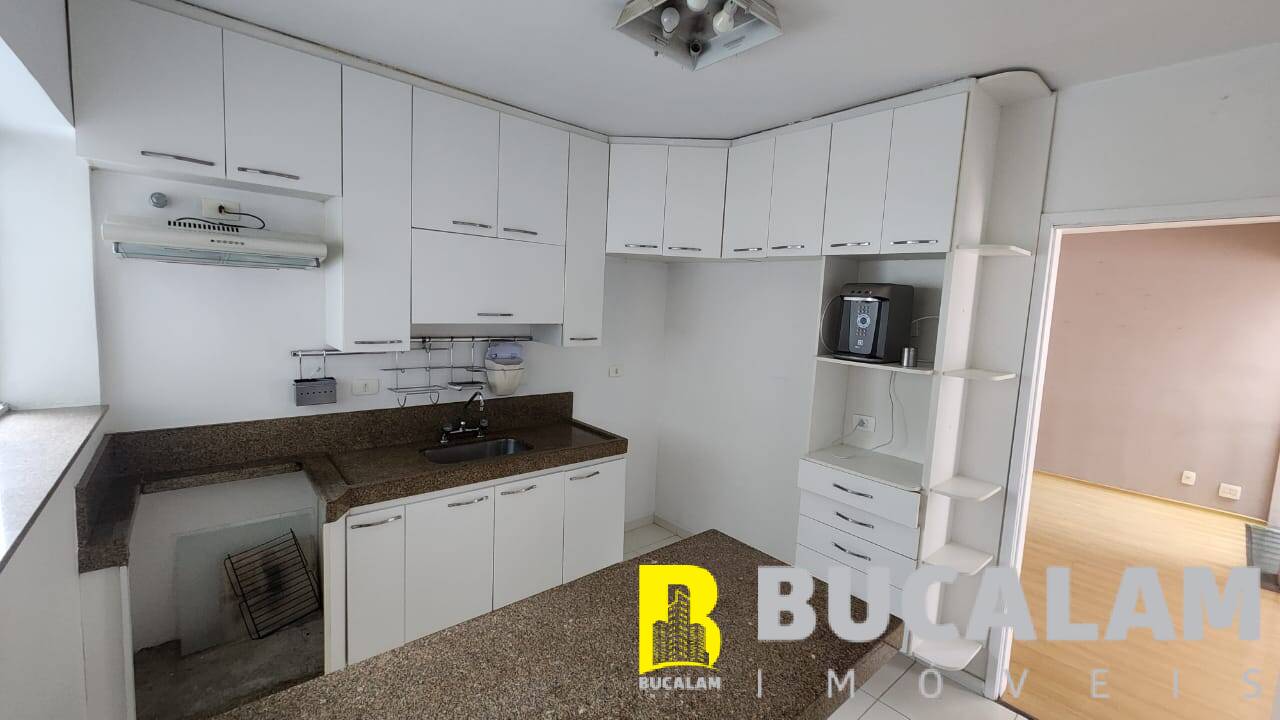 Casa à venda e aluguel com 5 quartos, 400m² - Foto 7