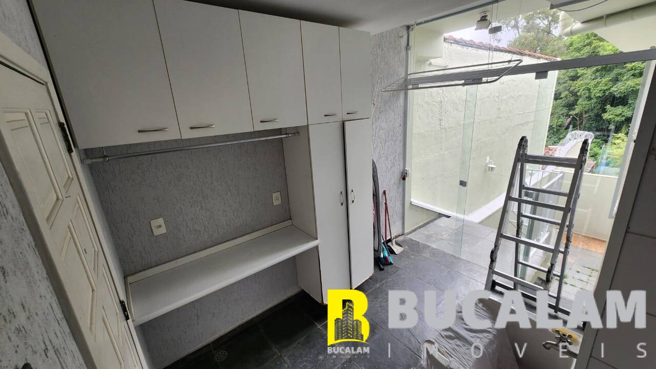 Casa à venda e aluguel com 5 quartos, 400m² - Foto 22