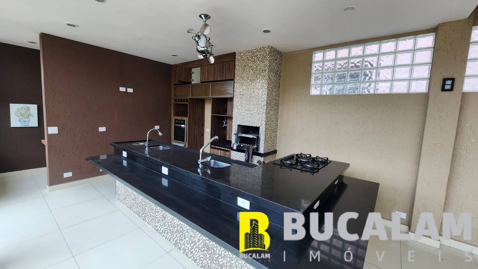 Casa à venda e aluguel com 5 quartos, 400m² - Foto 24