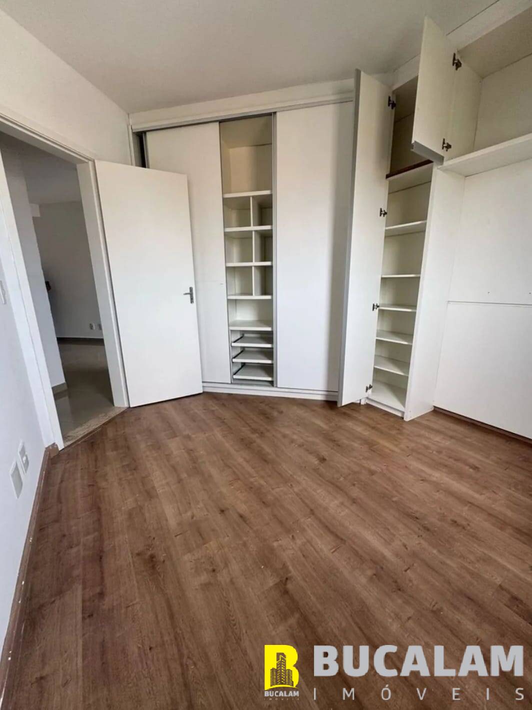 Apartamento à venda com 2 quartos, 52m² - Foto 12