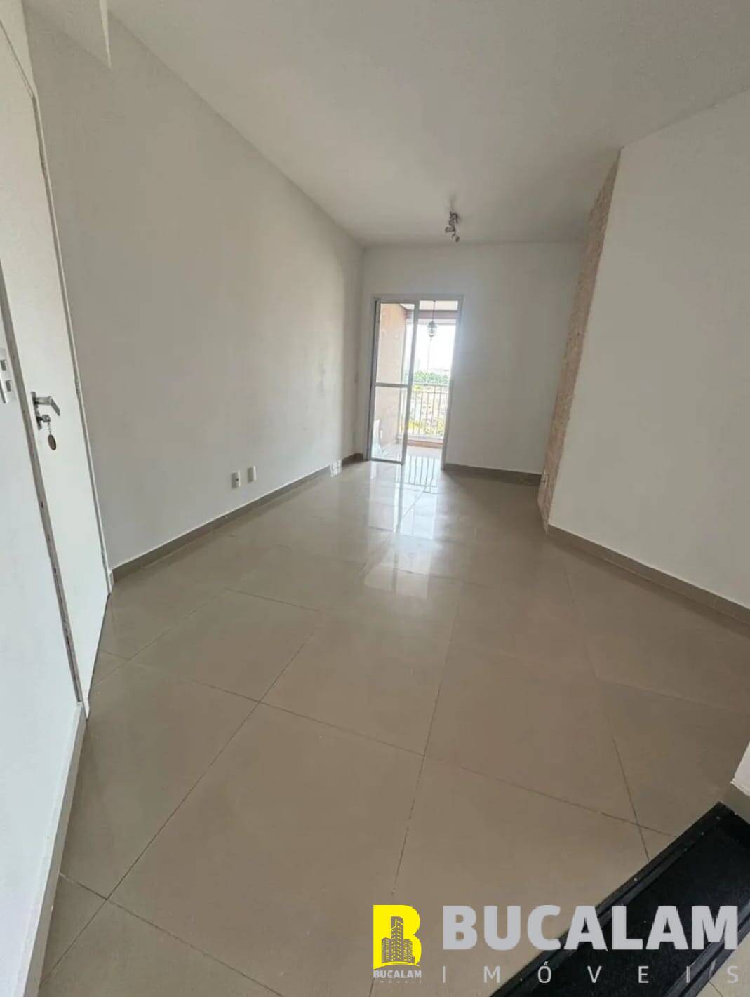 Apartamento à venda com 2 quartos, 52m² - Foto 3