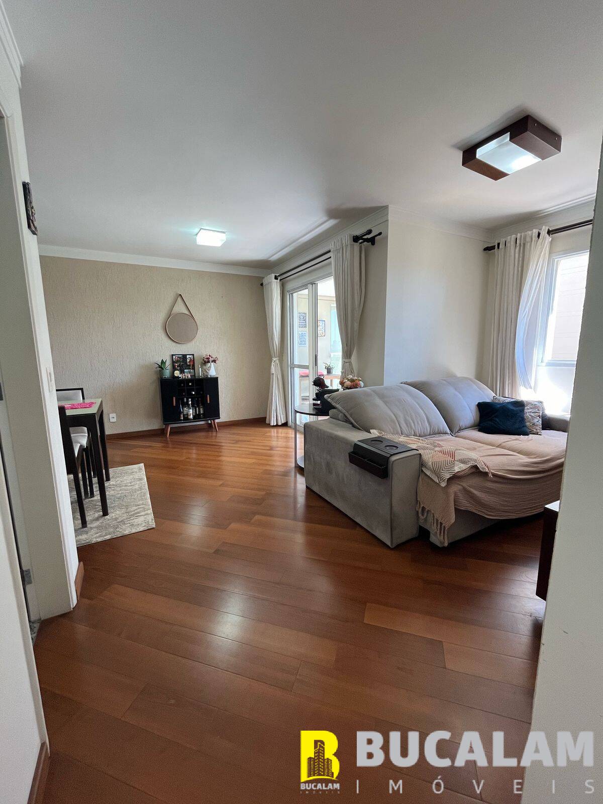 Apartamento à venda com 3 quartos, 72m² - Foto 2