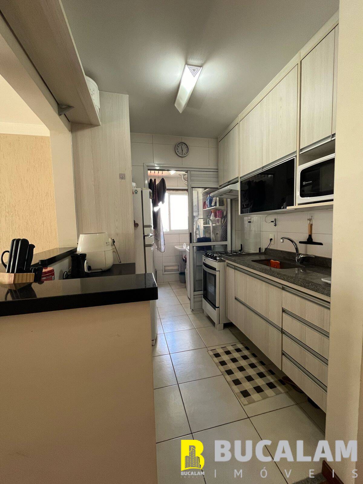 Apartamento à venda com 3 quartos, 72m² - Foto 7