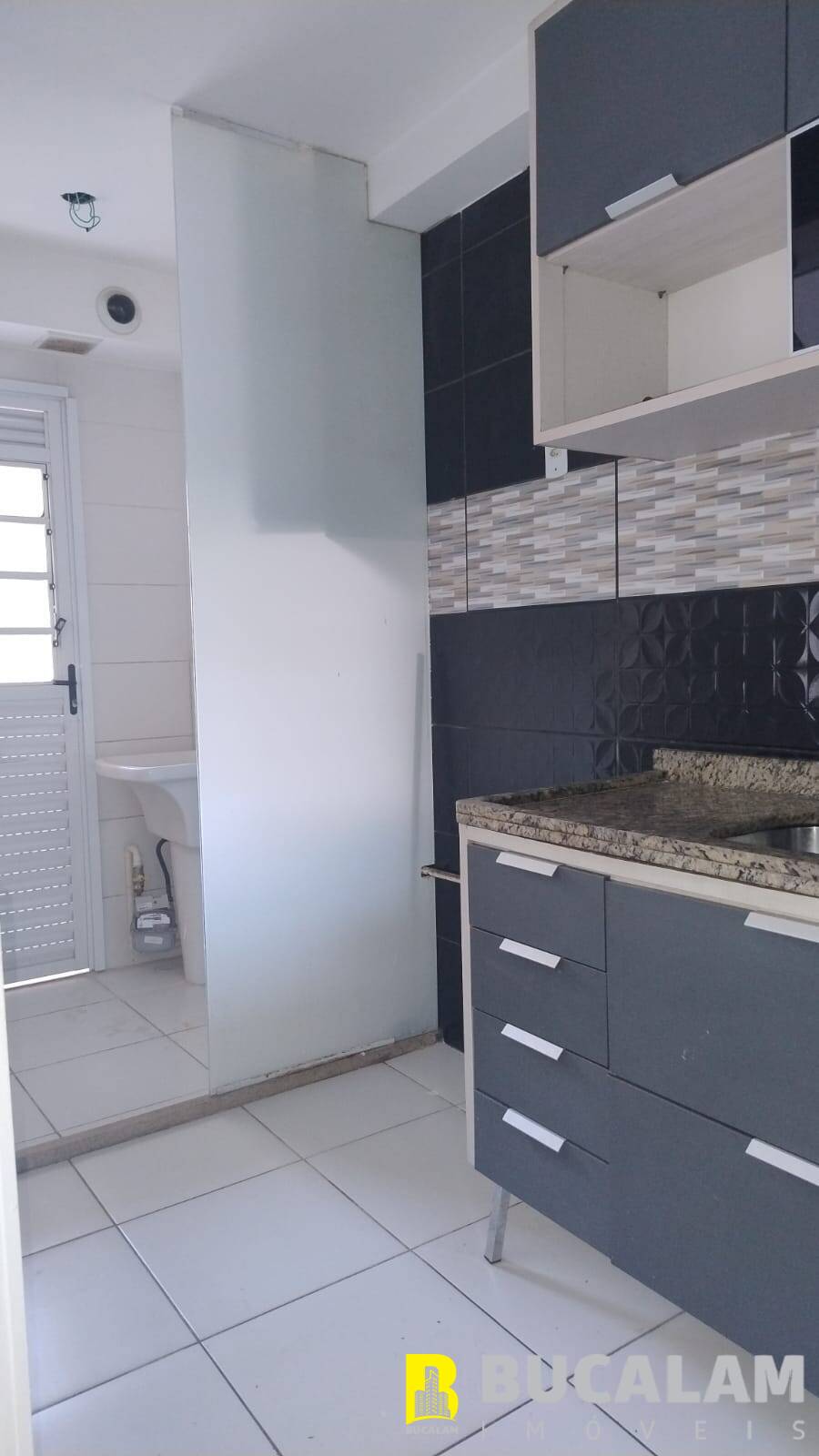 Apartamento à venda com 2 quartos, 56m² - Foto 11