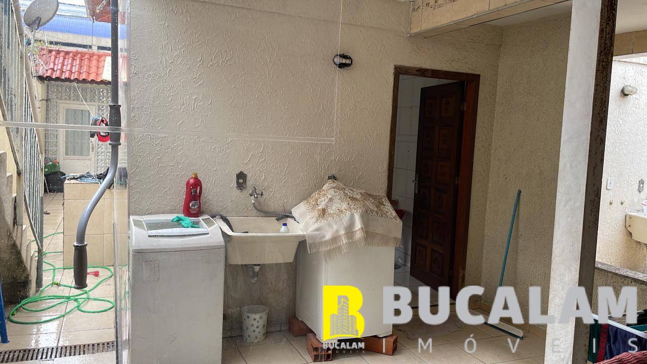 Casa à venda com 3 quartos, 202m² - Foto 5