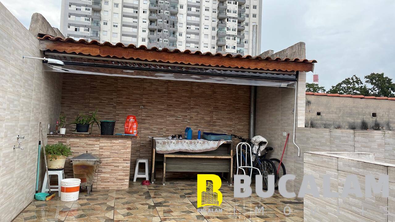 Casa à venda com 3 quartos, 202m² - Foto 9