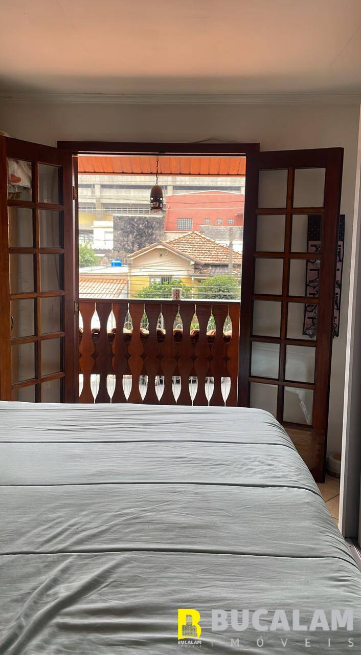 Casa à venda com 3 quartos, 202m² - Foto 14