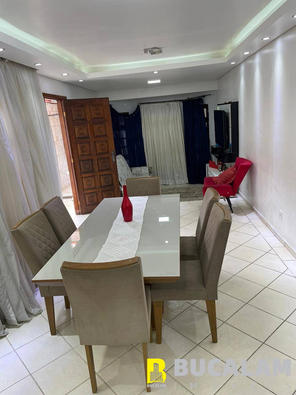 Casa à venda com 3 quartos, 202m² - Foto 16