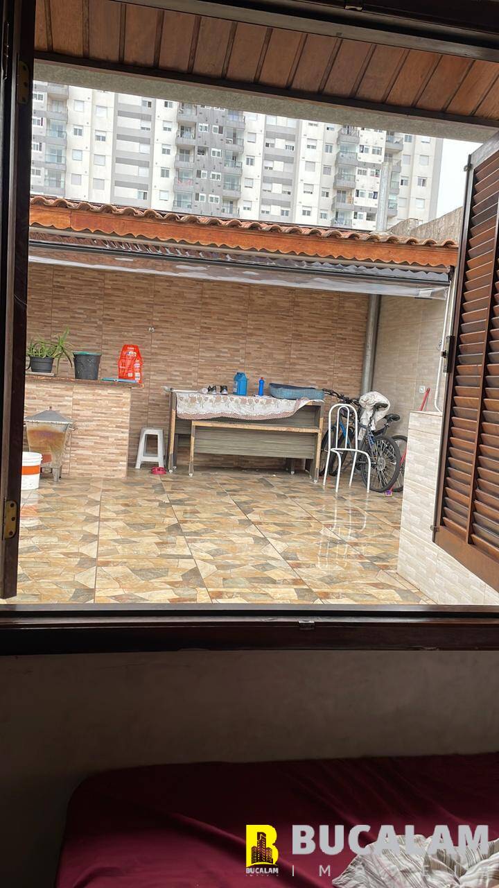 Casa à venda com 3 quartos, 202m² - Foto 20